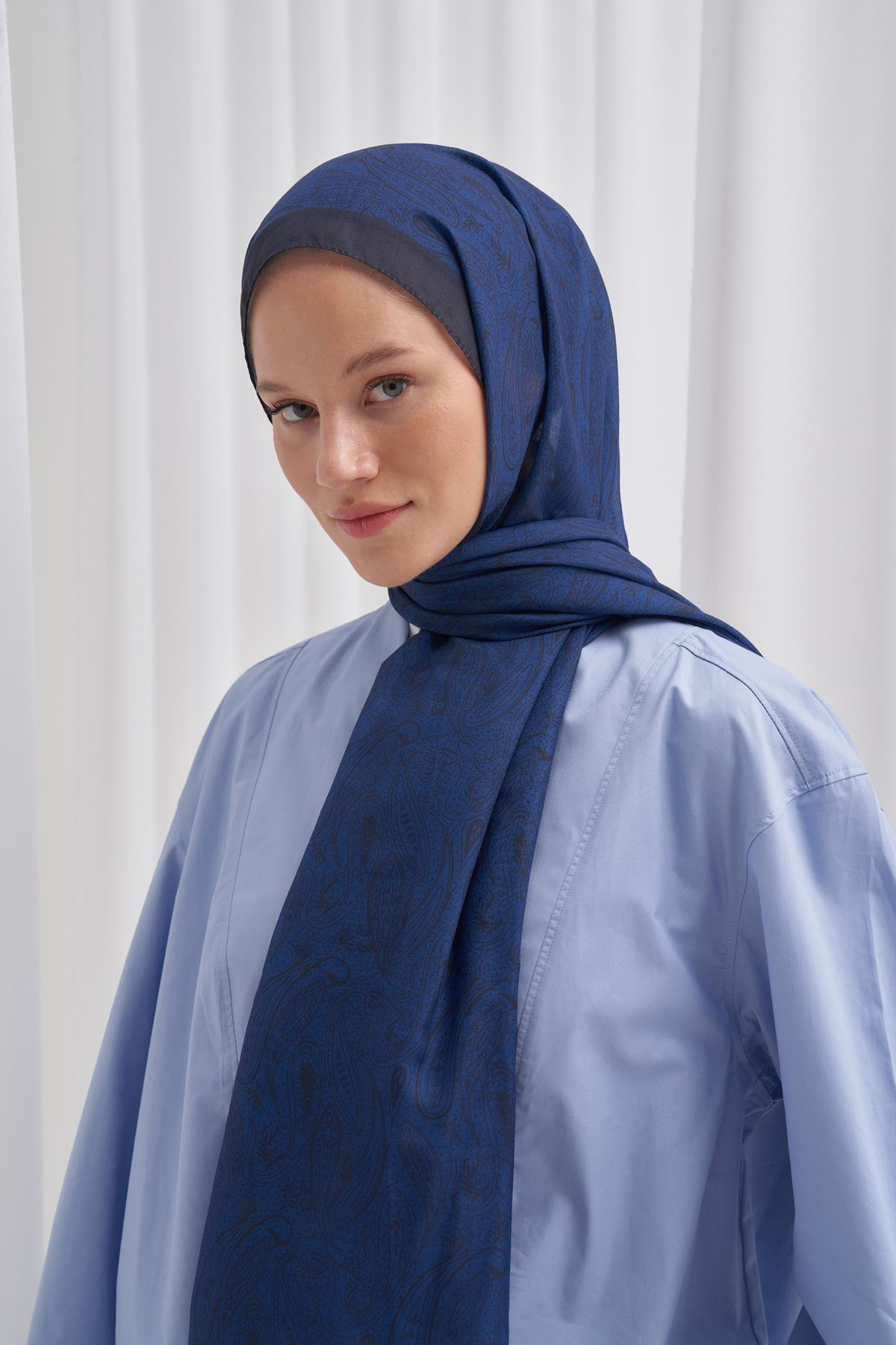 Nilla Pamuklu Şal Mistral Lacivert