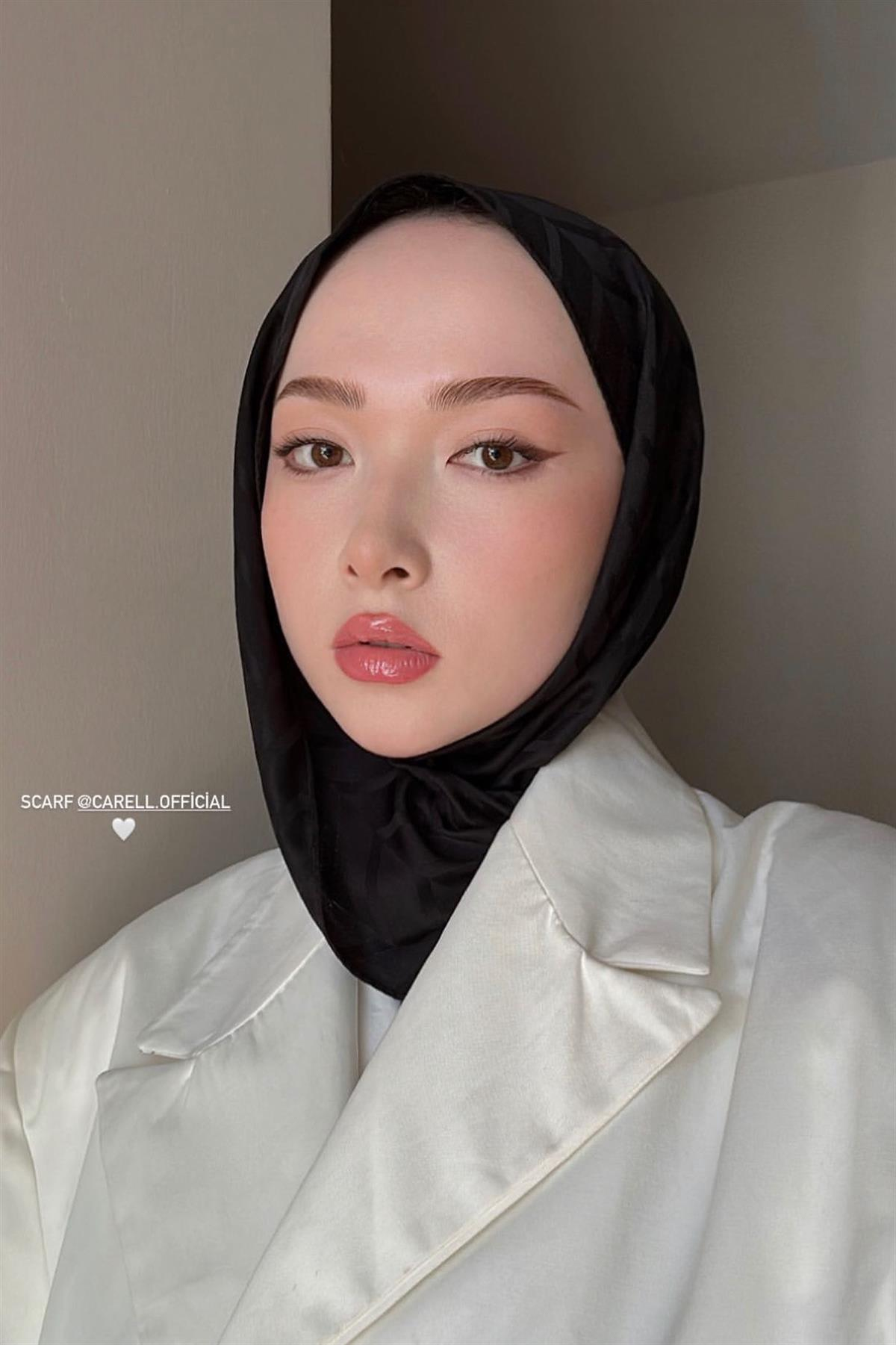 Runifluz'un Tercihi Baklava Desen Pamuk İpek Şal Siyah