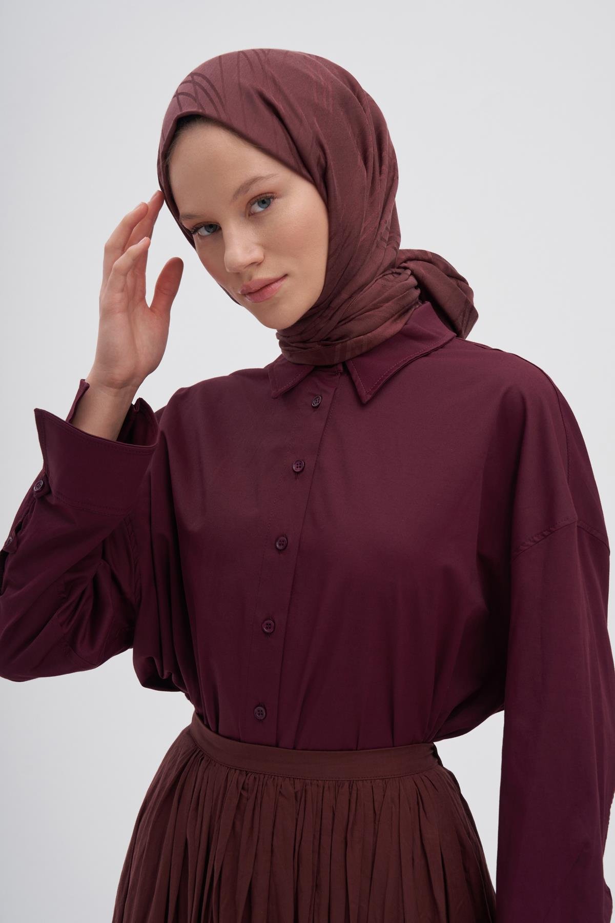 Simetrik Jakar İtalyan İpekli Şal Kızıl Kahve