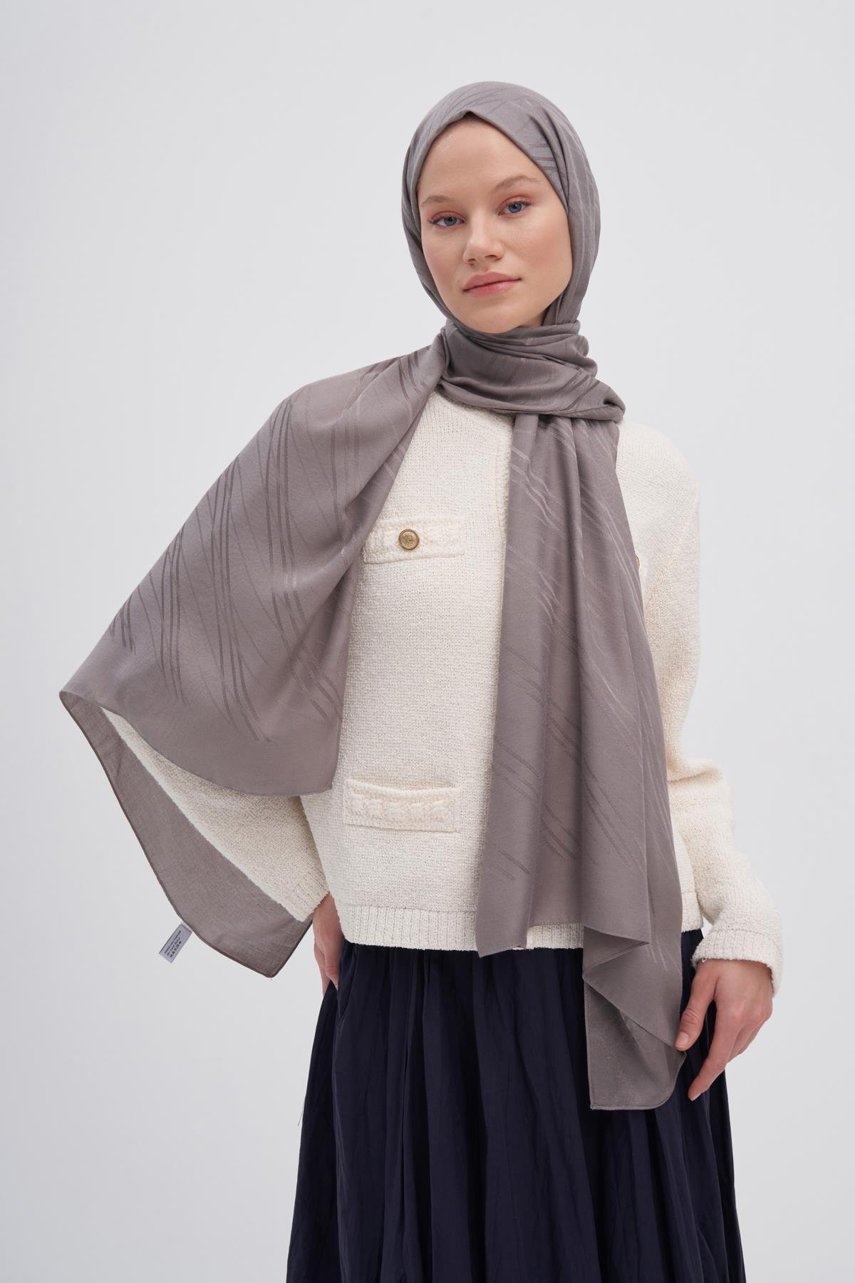 Simetrik Jakar İtalyan İpekli Şal Küllü Gri