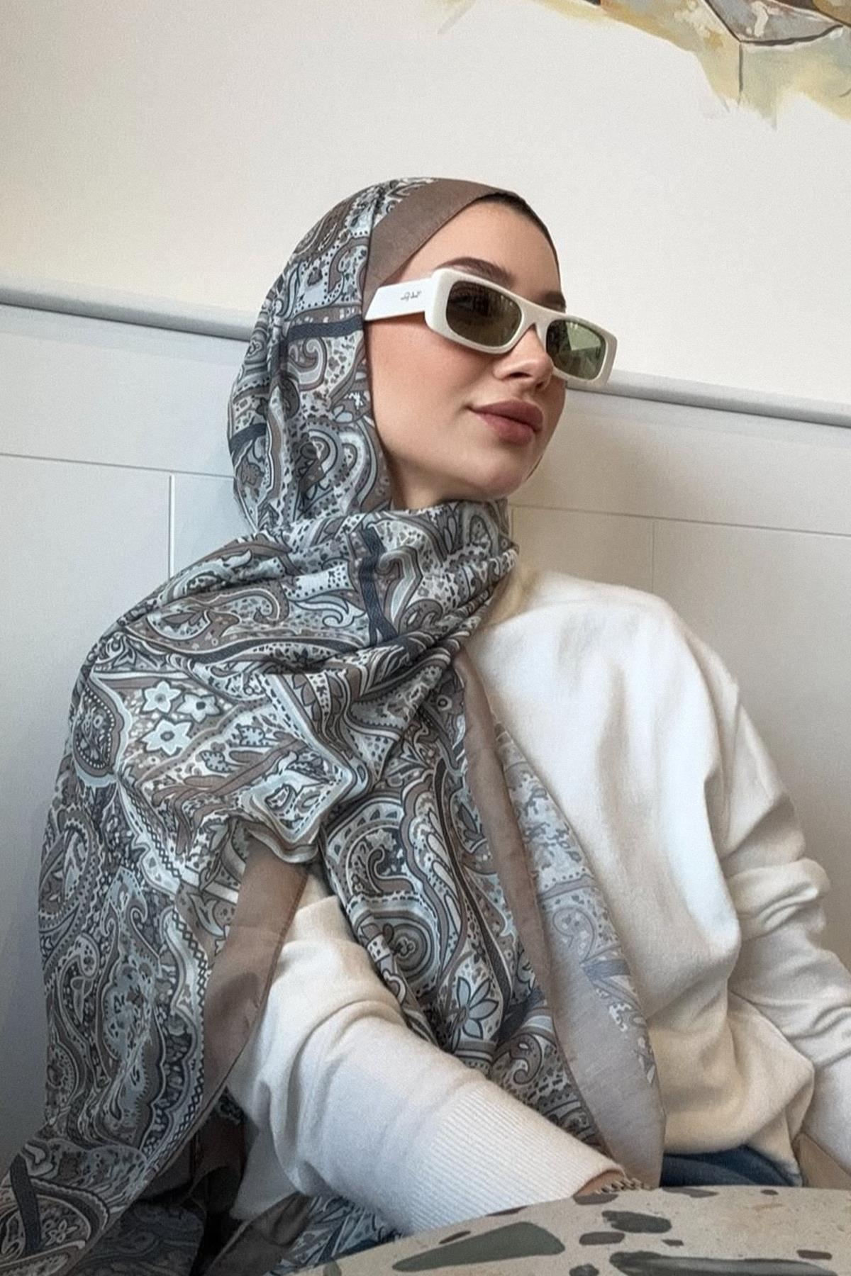 Sümeyra Yılmaz'ın Tercihi Nilla Pamuklu Şal Ephesus Krem