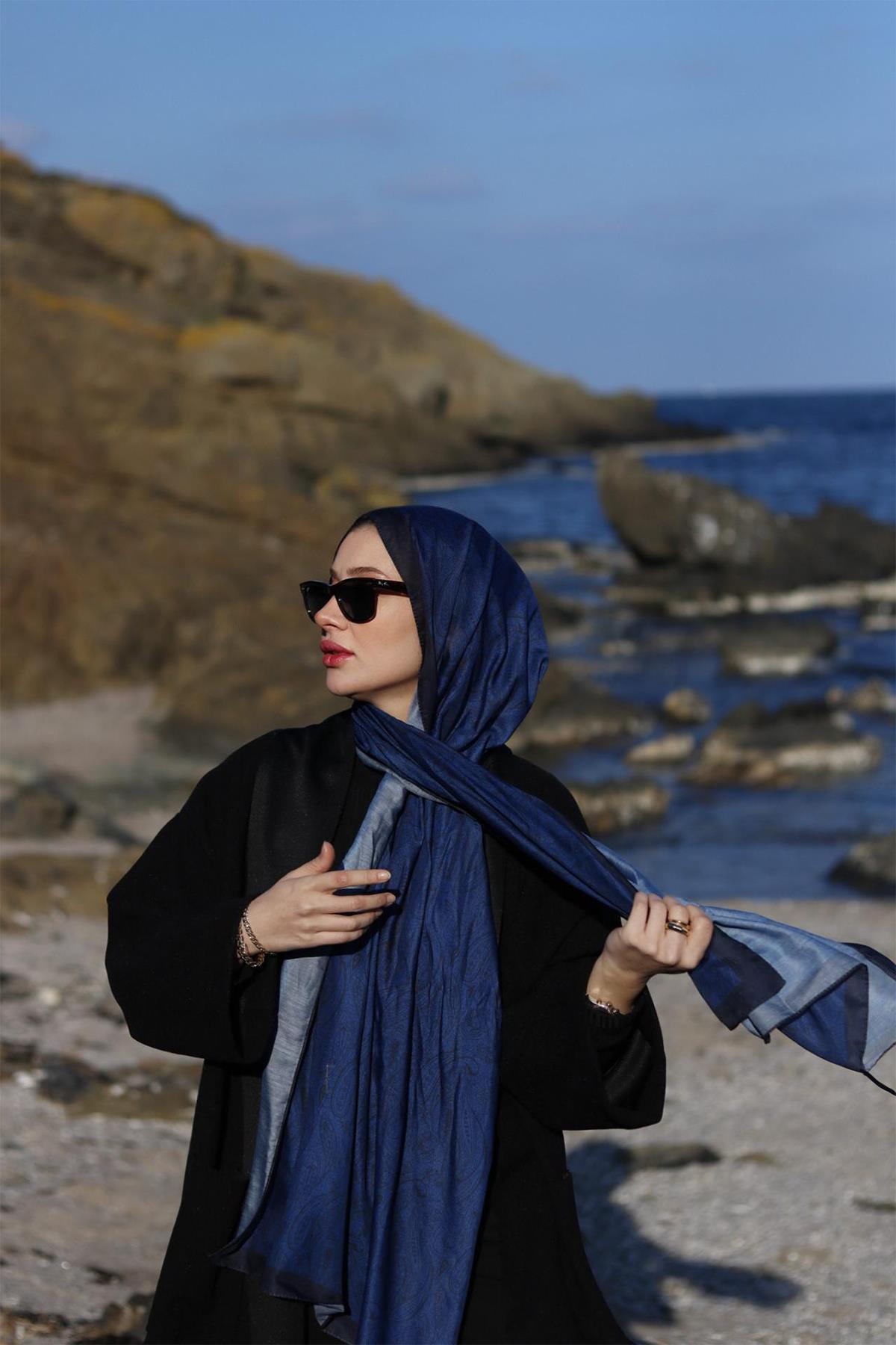 Sümeyra Yılmaz'ın Tercihi Nilla Pamuklu Şal Mistral Lacivert