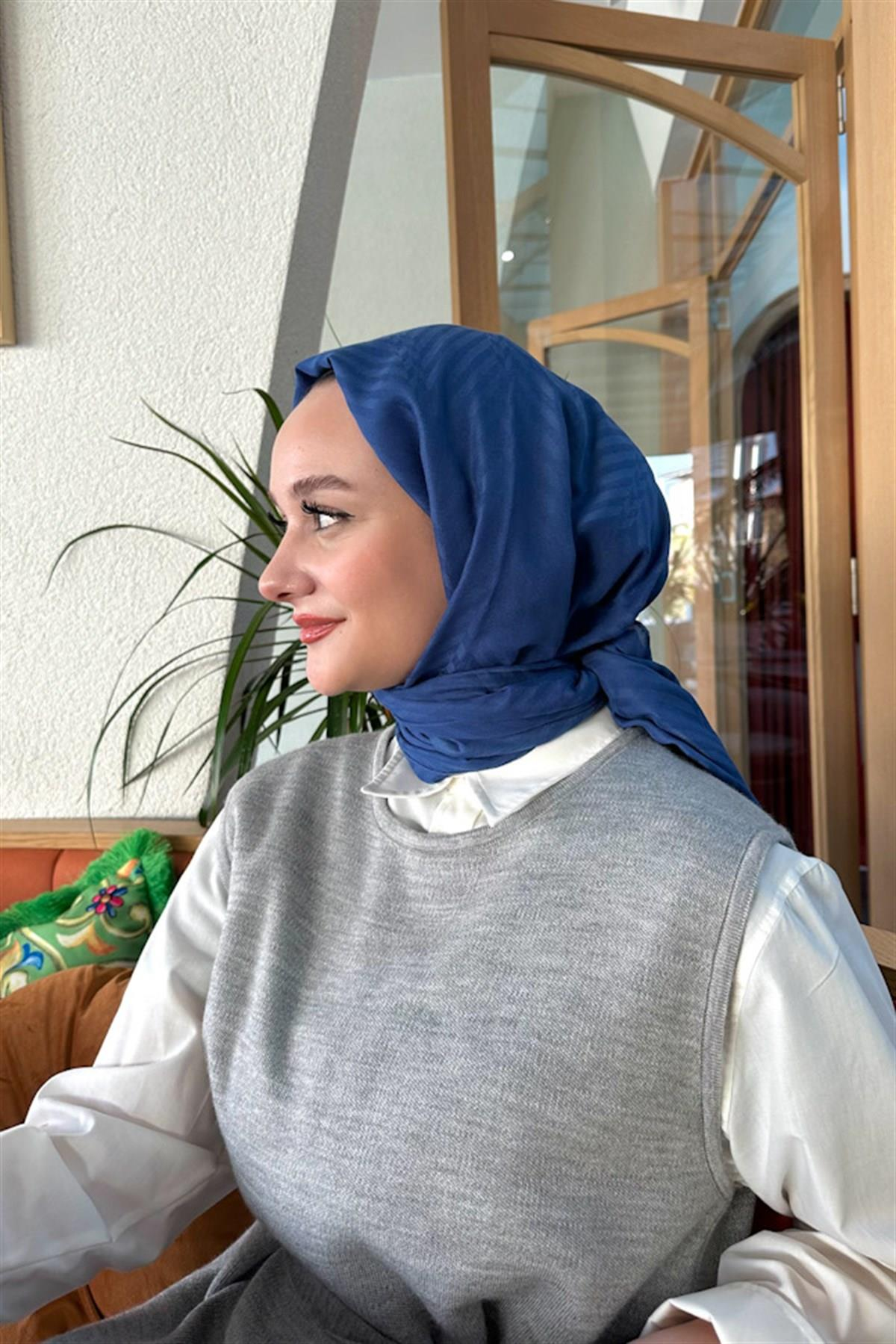 Tuüçe'nin Tericihi Fasone Modal Jakar Şal İndigo