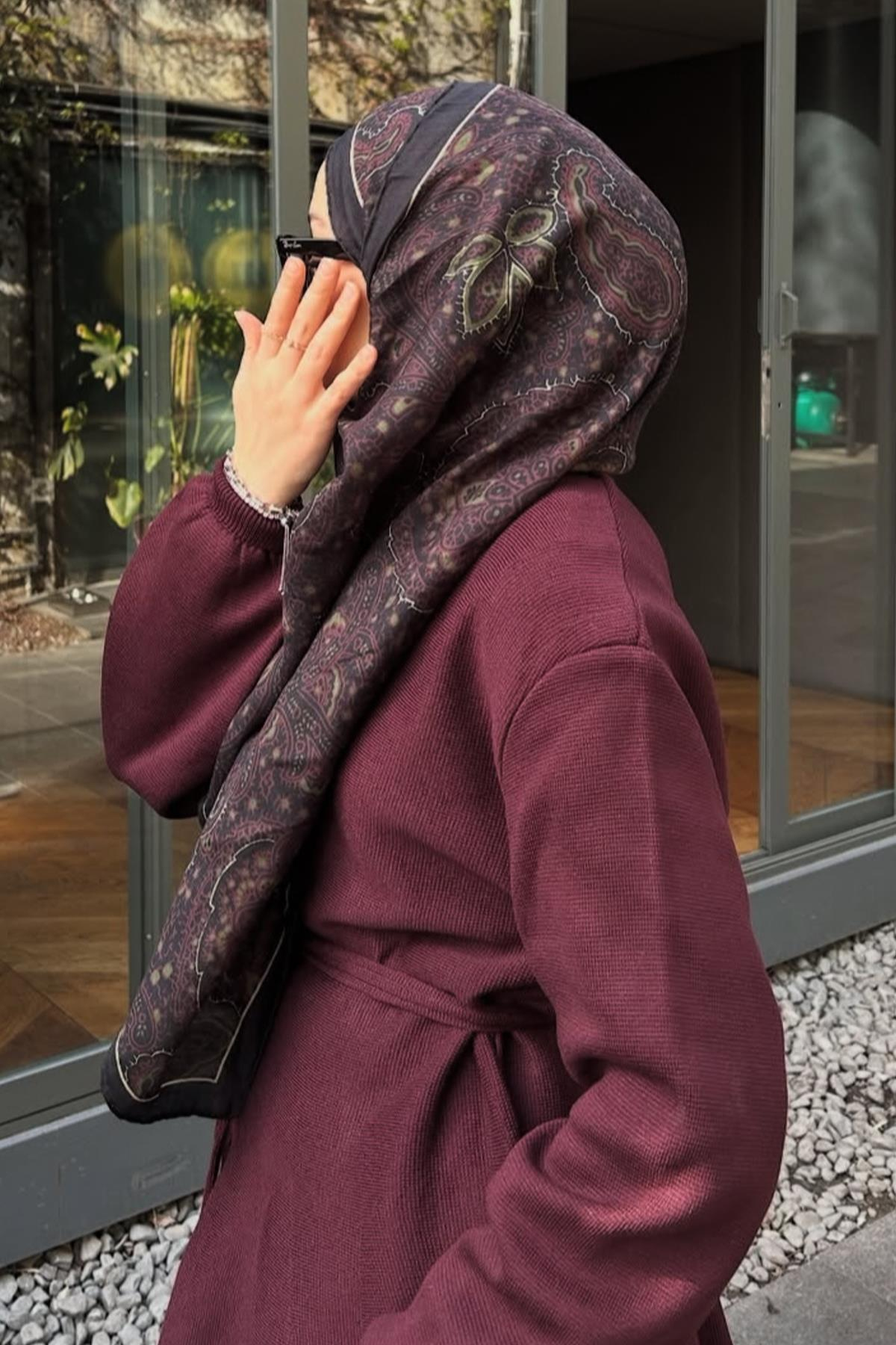 Zeynep'in Tercihi Sky Dark Early İpek Şal