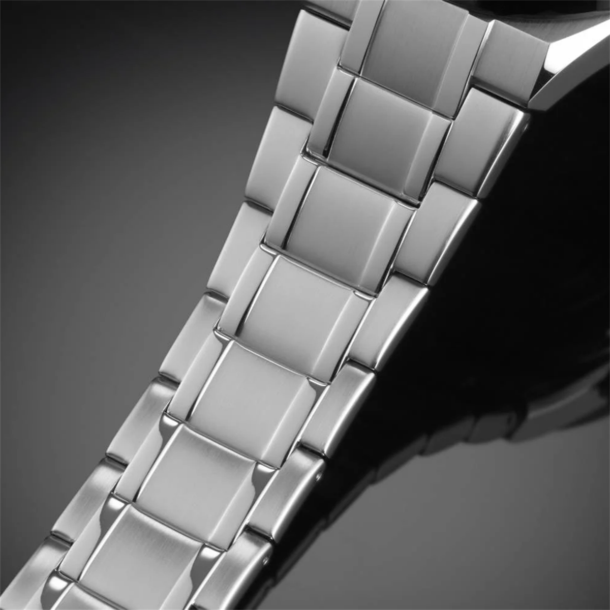 Casio Edifice EQS-920DB-2AVUDF Kol Saati