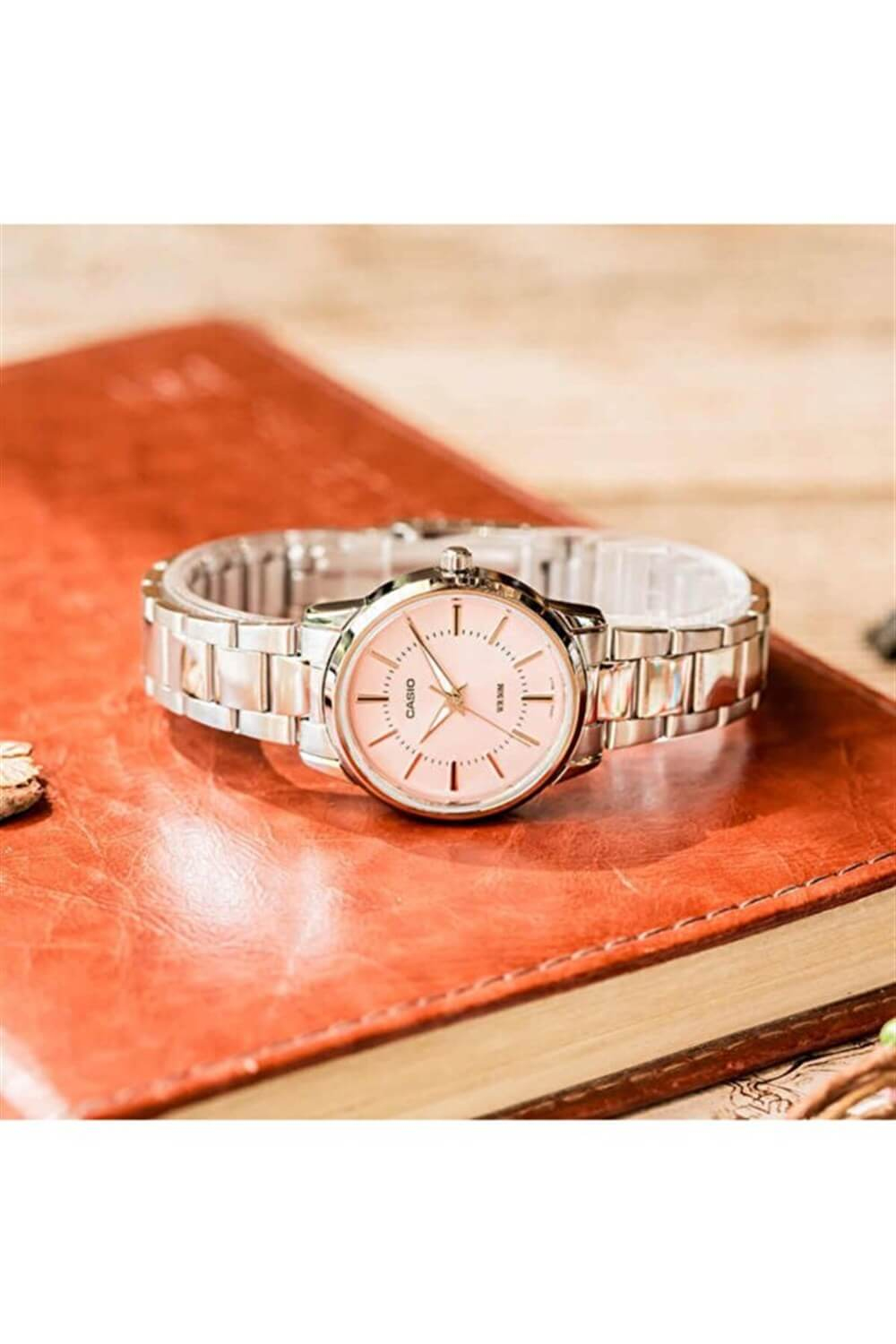 Casio LTP-1303D-4AVDF Bayan Kol Saati