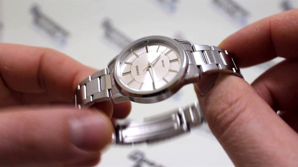 Casio LTP-1303D-7AVDF Bayan Kol Saati