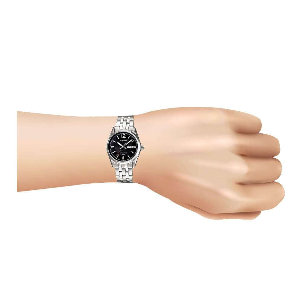 Casio LTP-1335D-1AVDF Bayan Kol Saati