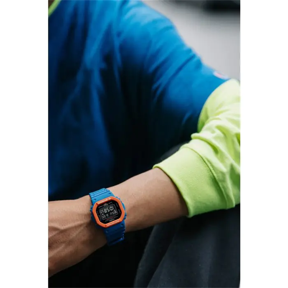 Casio G-SHOCK DW-5610SC-2DR Kol Saati