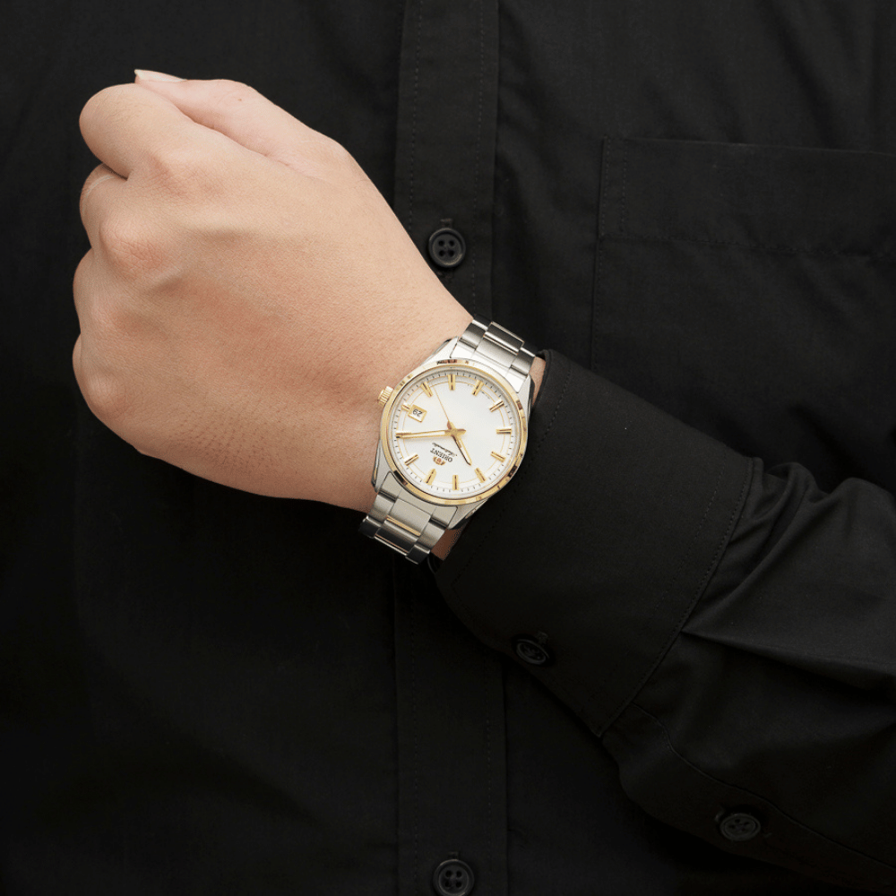 Orient RA-AC0R01S30B Otomatik Erkek Kol Saati