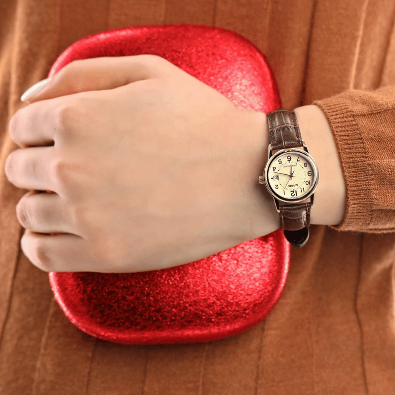 Casio LTP-V002GL-9BUDF Kadın Kol Saati