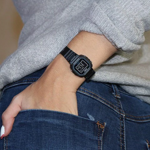 Casio LA-20WH-1BDF Kol Saati