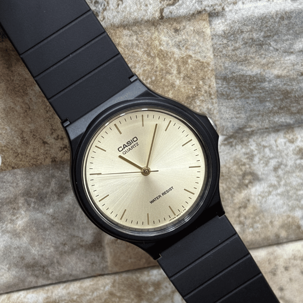 Casio MQ-24-9ELDF Kol Saati