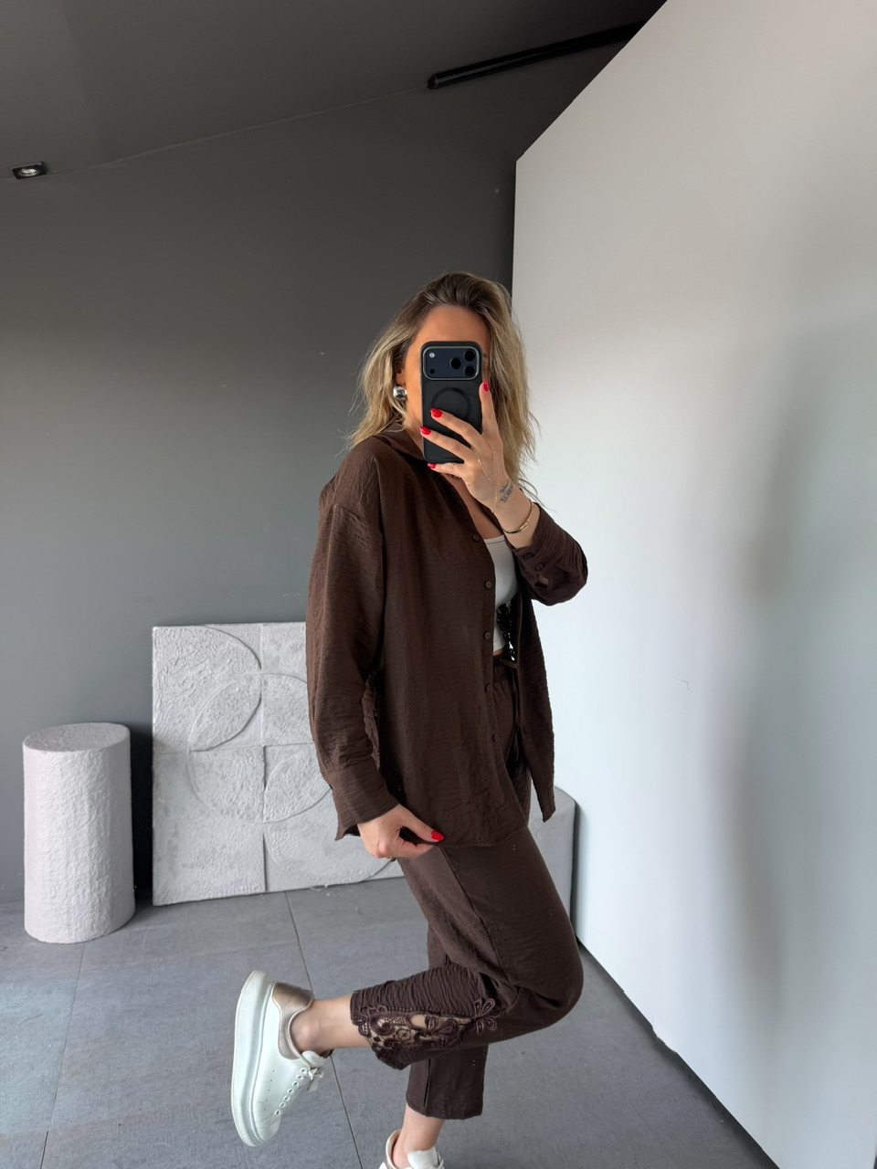 Acı Kahve Dantelli Krinkıl Gömlek Pantolon Takım