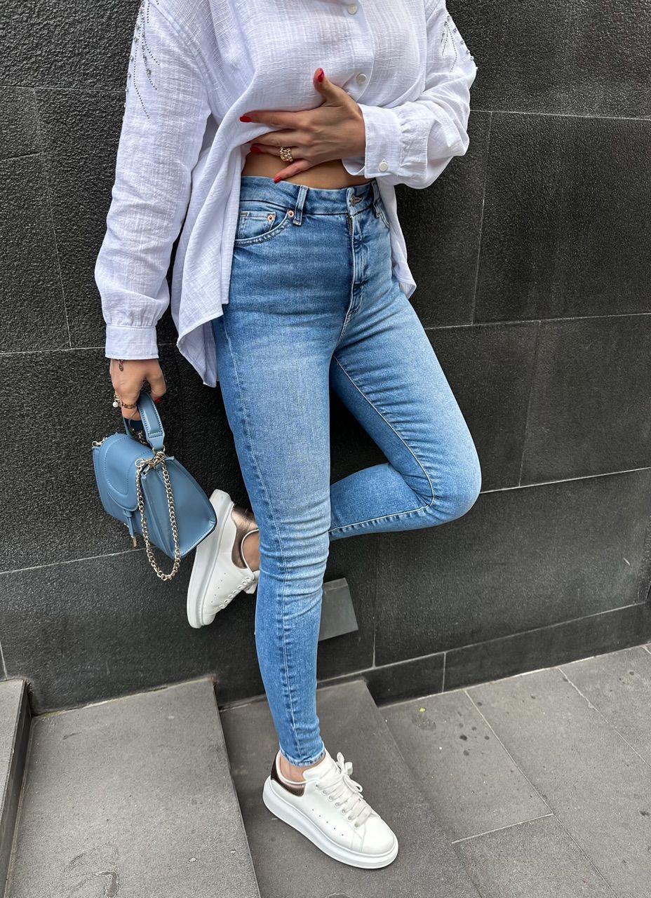 Açık Mavi Likralı Jean
