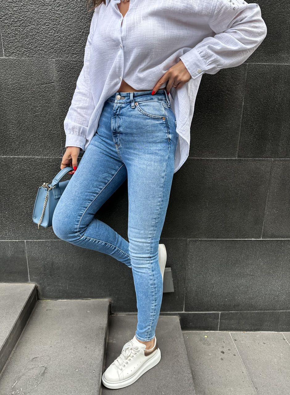Açık Mavi Likralı Jean
