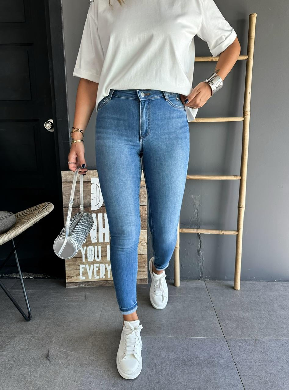 Açık Mavi Likralı Premium Jean