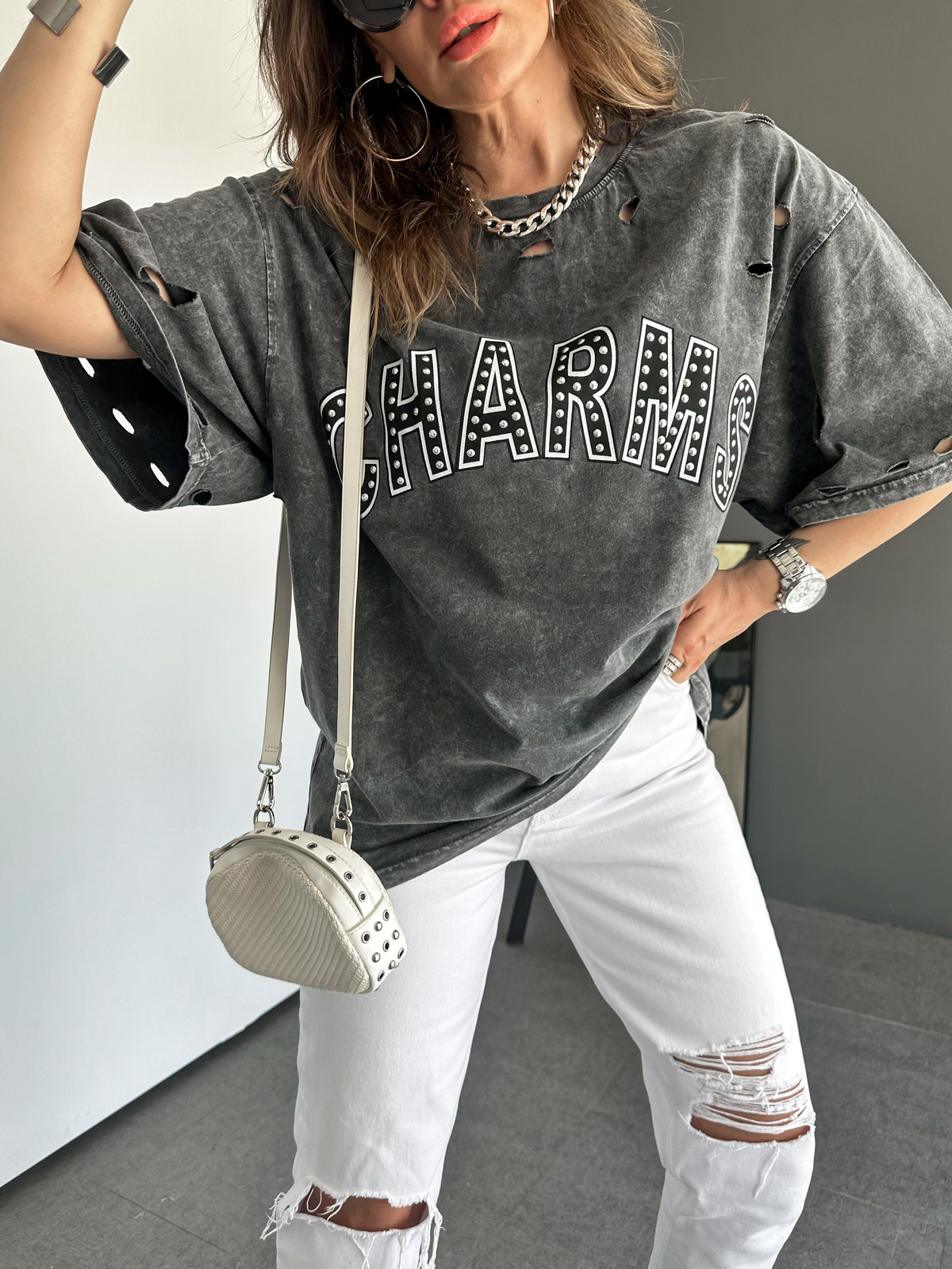 Antrasit Charms Zımbalı Tshirt