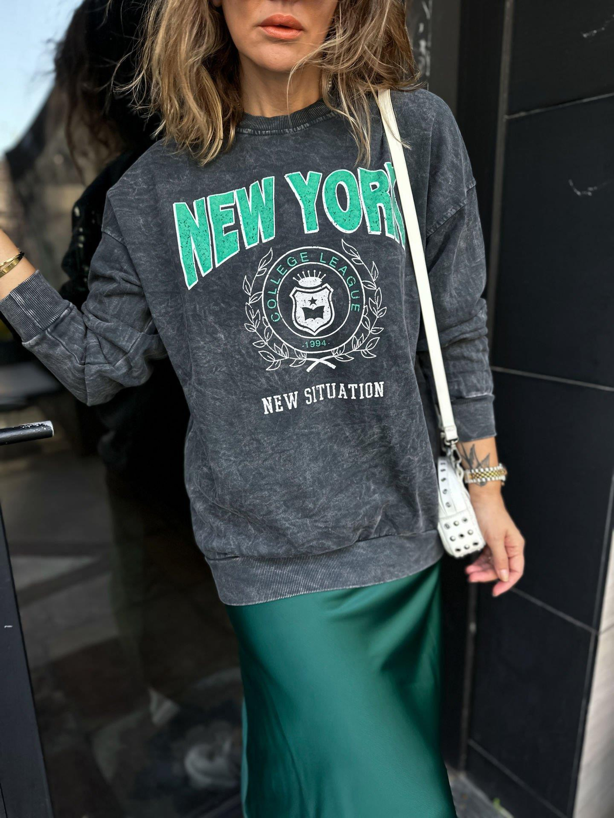 Antrasit New York Yıkamalı Sweatshirt