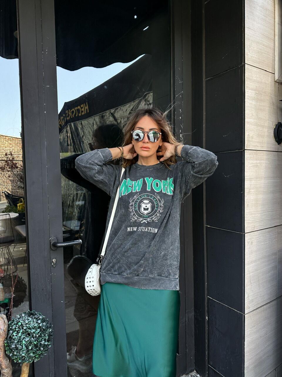 Antrasit New York Yıkamalı Sweatshirt