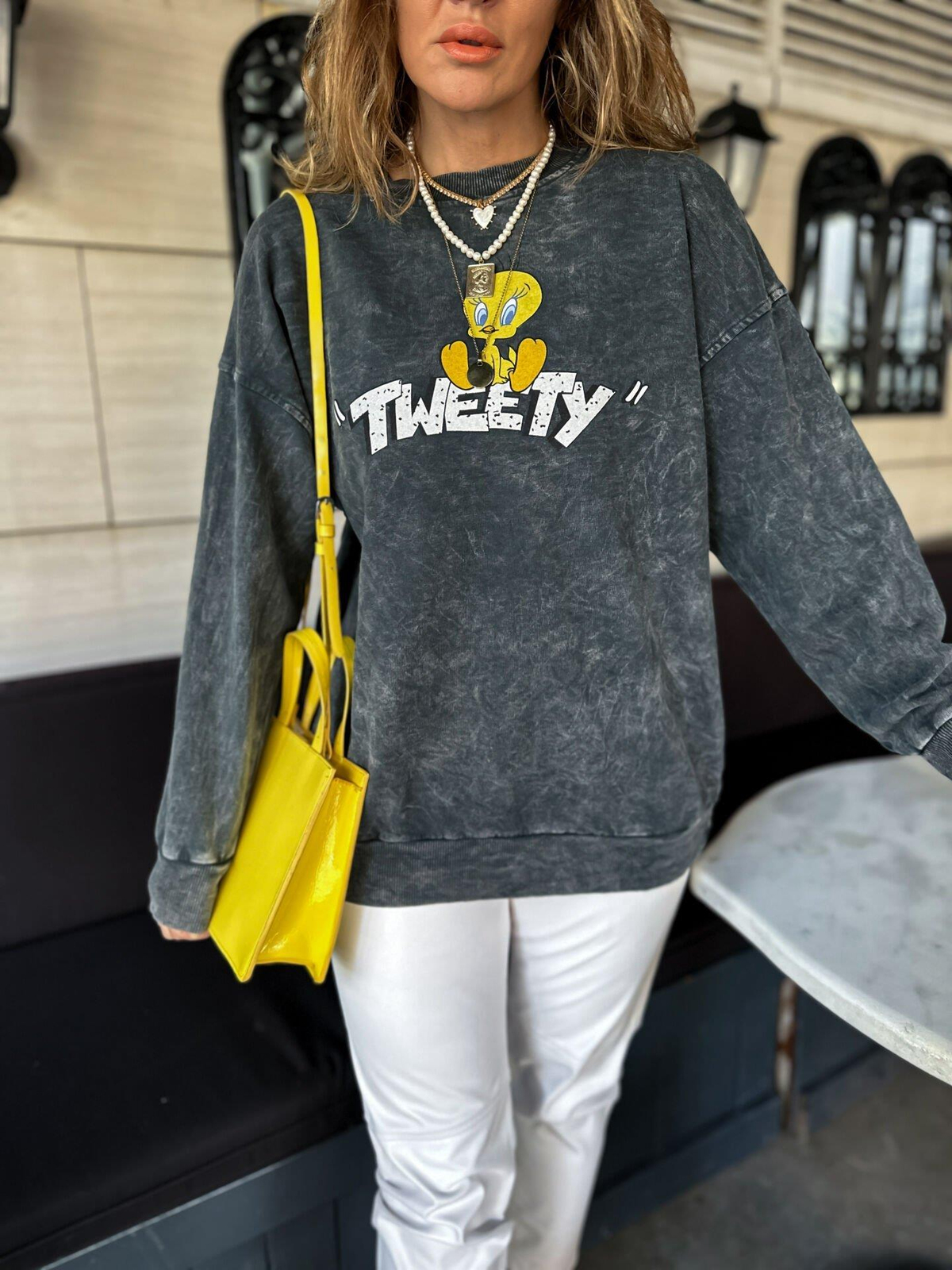 Antrasit Tweety Yıkamalı Sweatshirt