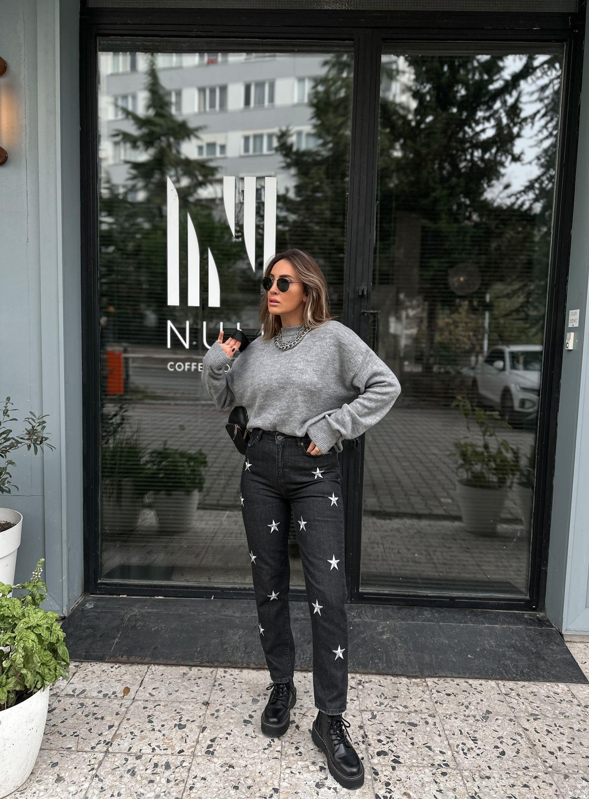 Antrasit Yıldızlı Jean