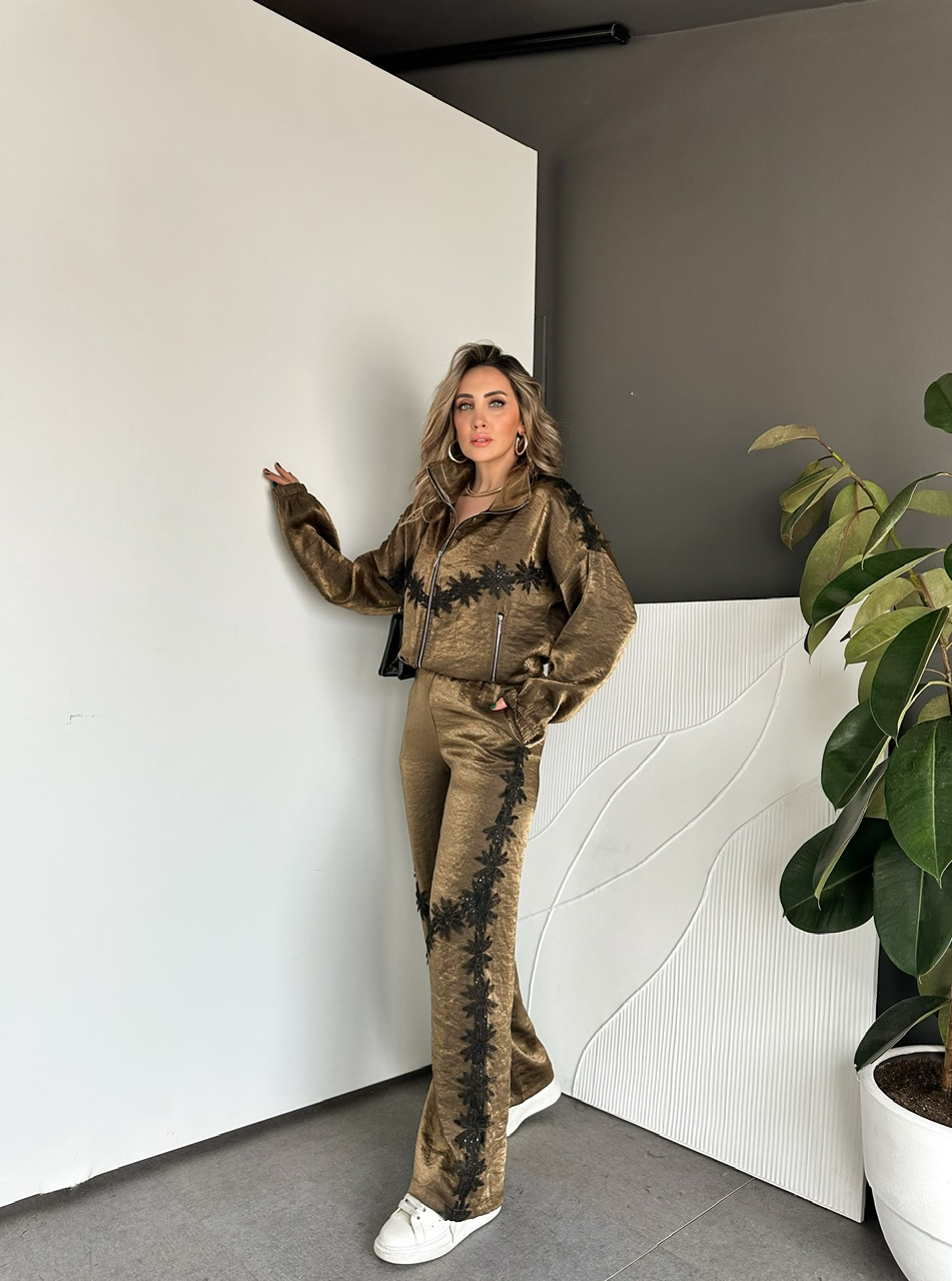 Bakır Pullu Nakışlı Saten Takım
