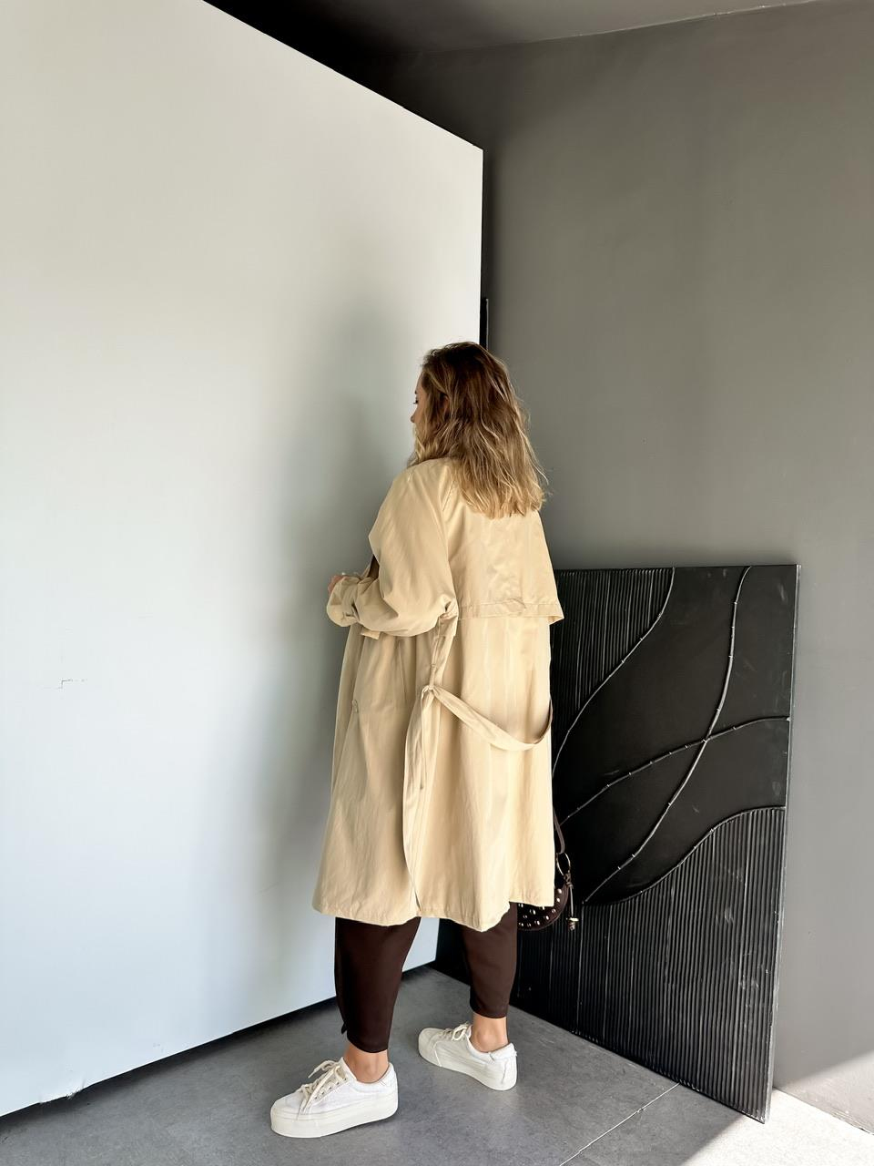 Bej Kolu Bağlamalı Oversize Trençkot