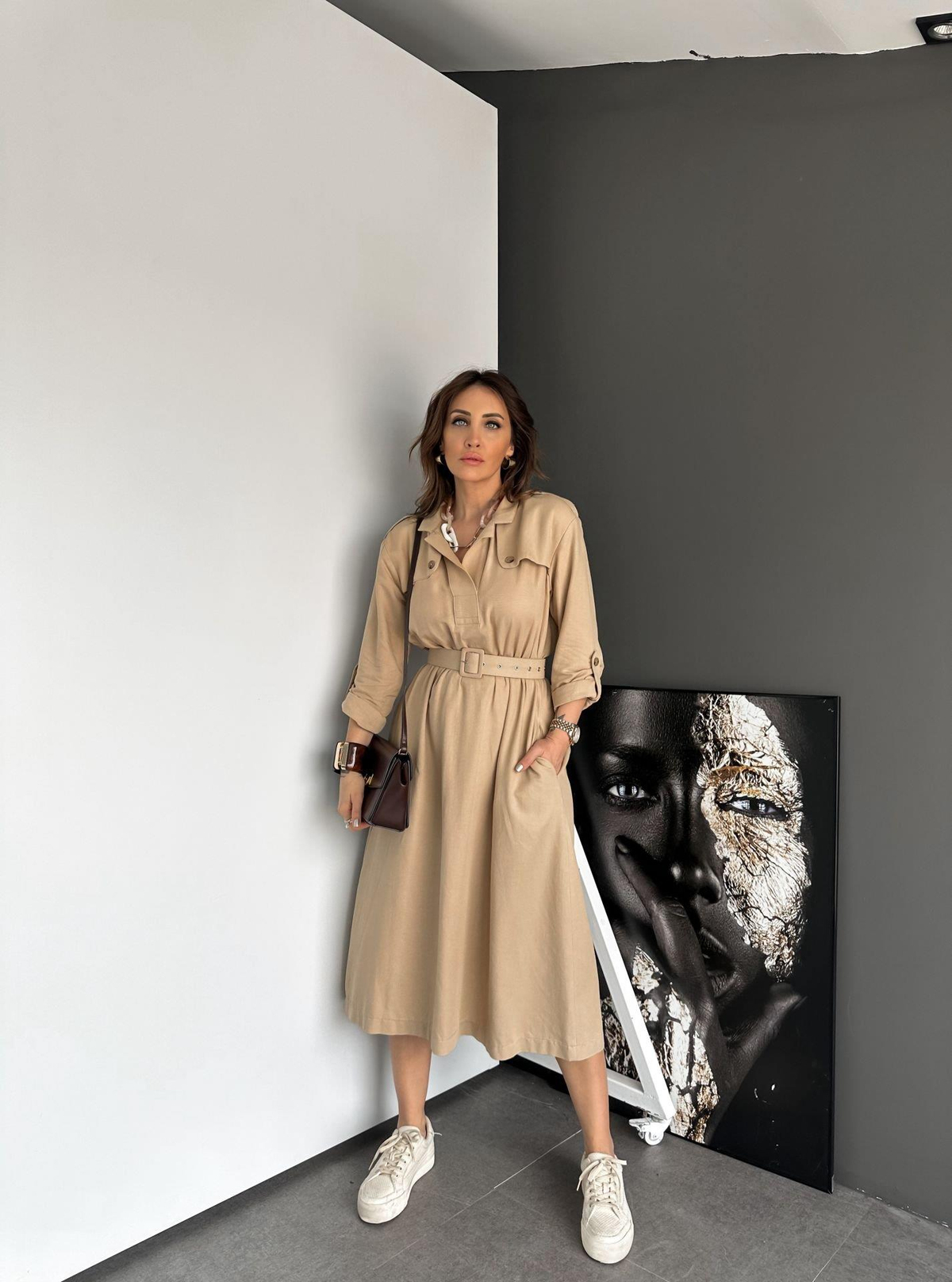 Bej Safari Beli Kemerli Keten Elbise