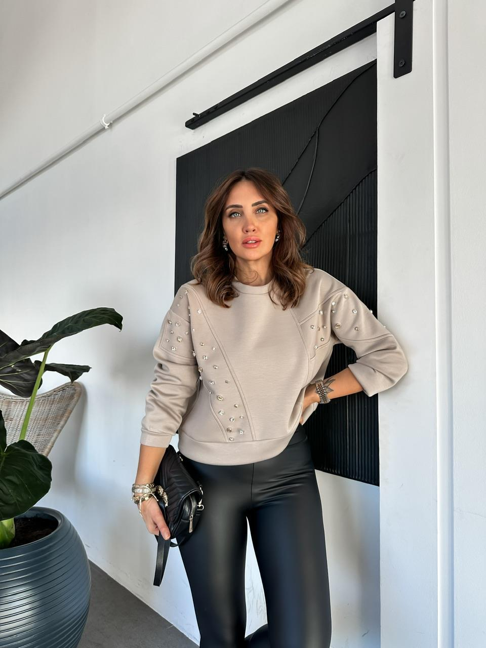 Bej Serpme Taşlı Modal Sweatshirt