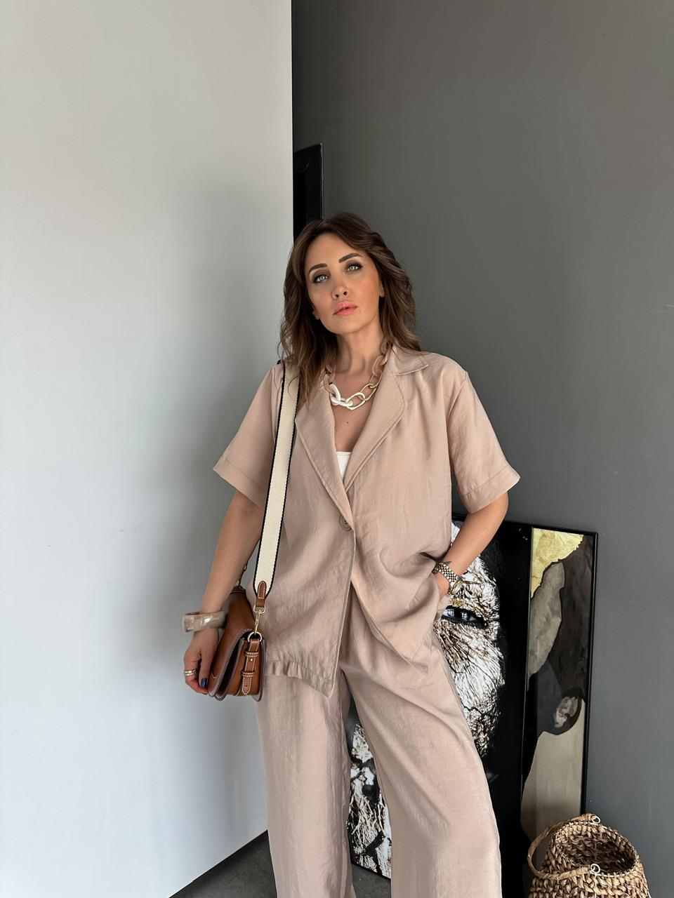 Bej Tek Düğmeli Salaş Takım