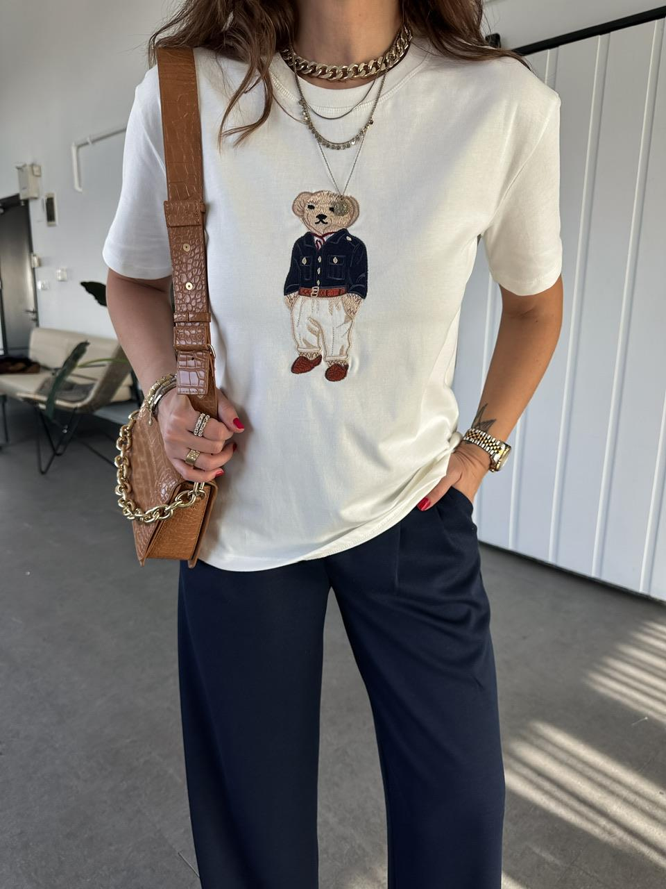Beyaz Ayıcık Figürlü Cotton Tshirt