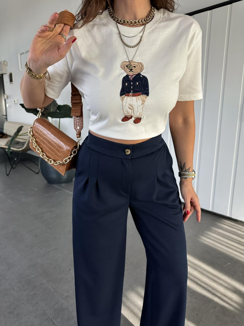 Beyaz Ayıcık Figürlü Cotton Tshirt
