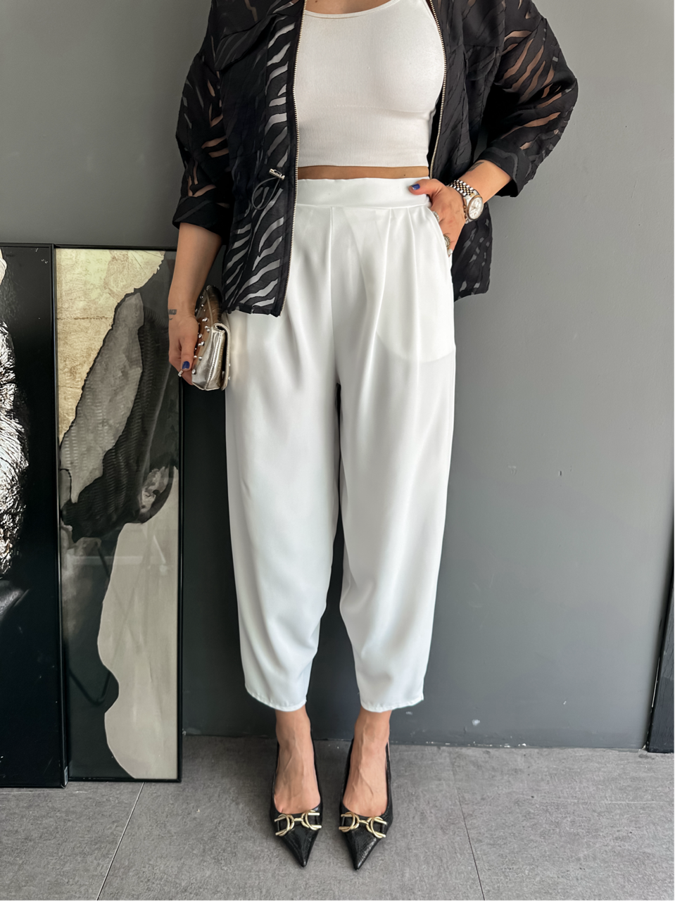 Beyaz Beli Lastikli Pilili Pantolon