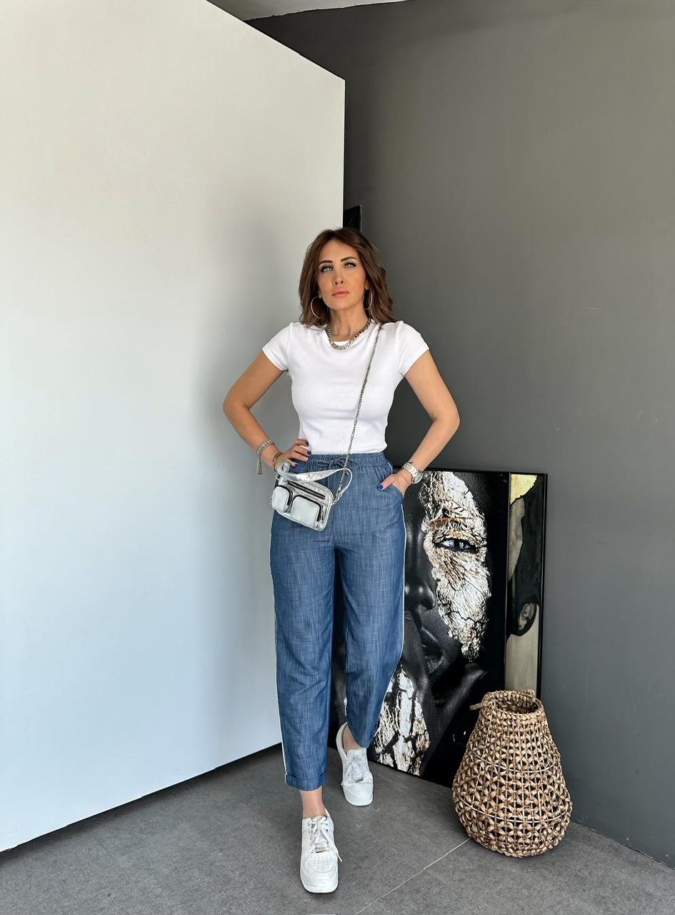 Beyaz Bisiklet Yaka Cotton Tshirt
