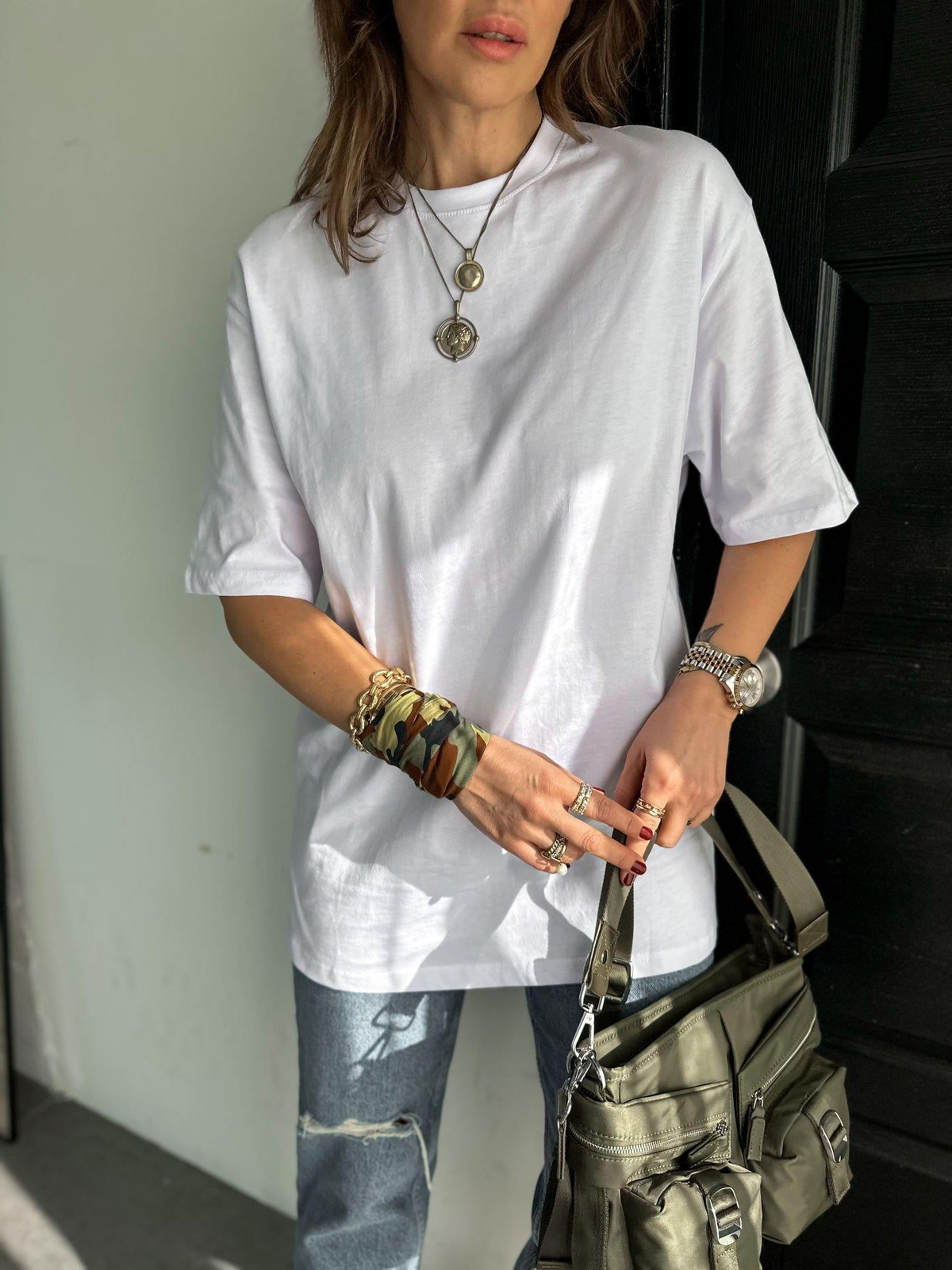 Beyaz Bisiklet Yaka Cotton Tshirt