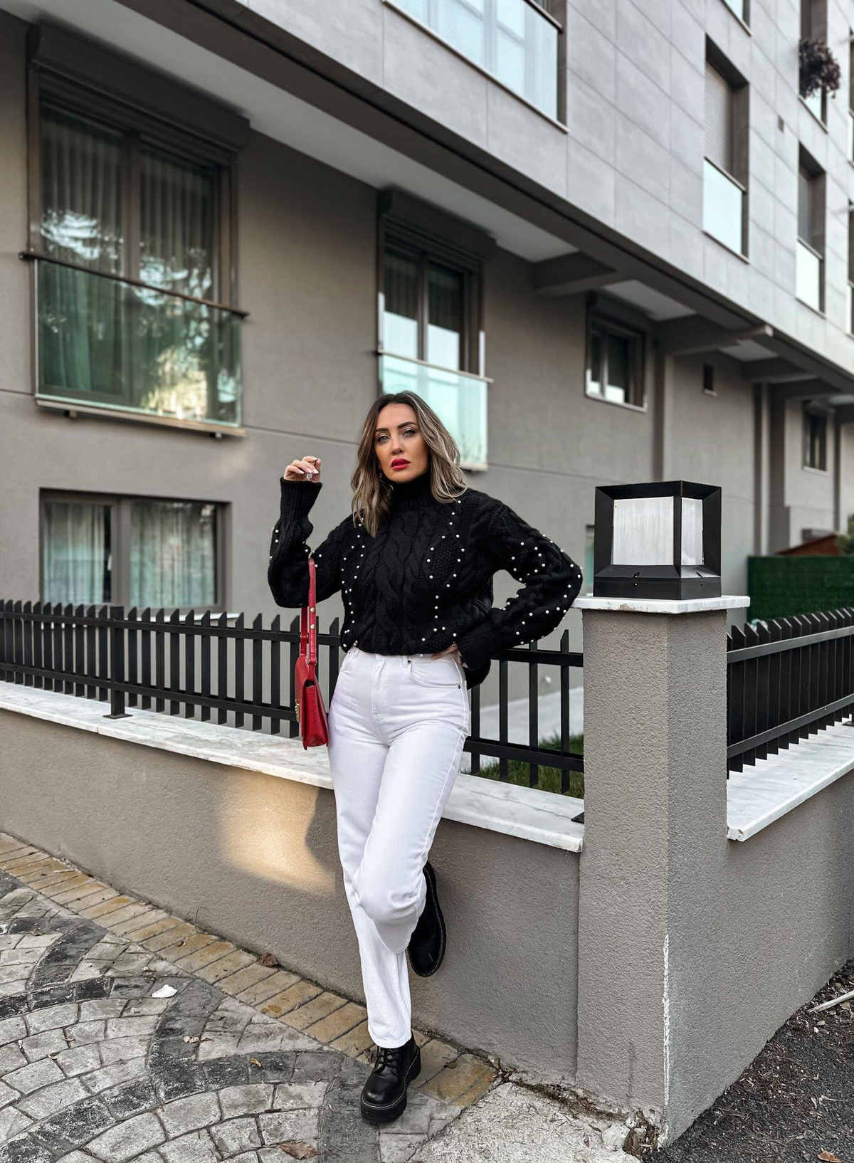 Beyaz Bol Paça Yüksek Bel Jean
