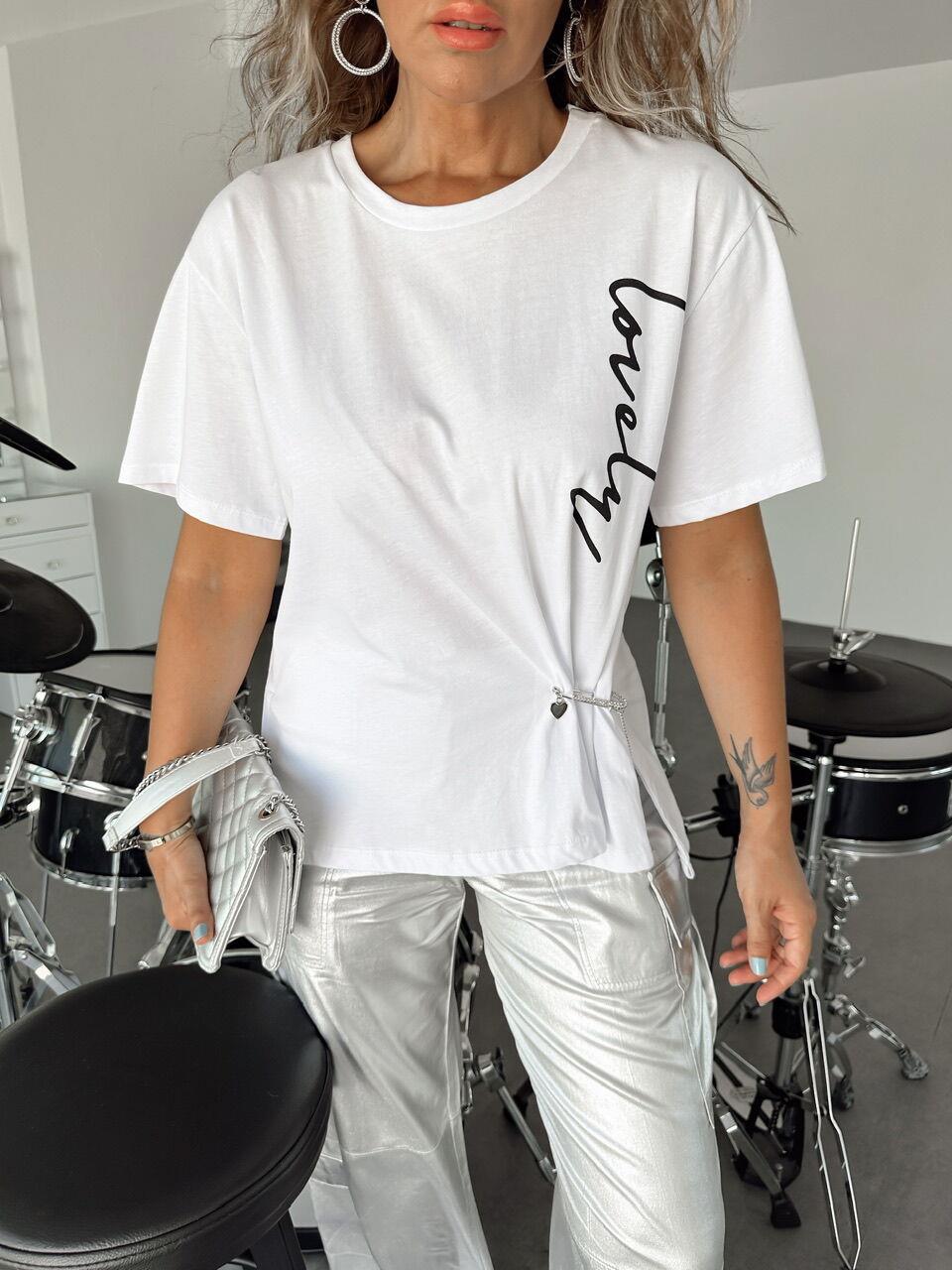 Beyaz Broşlu Tshirt