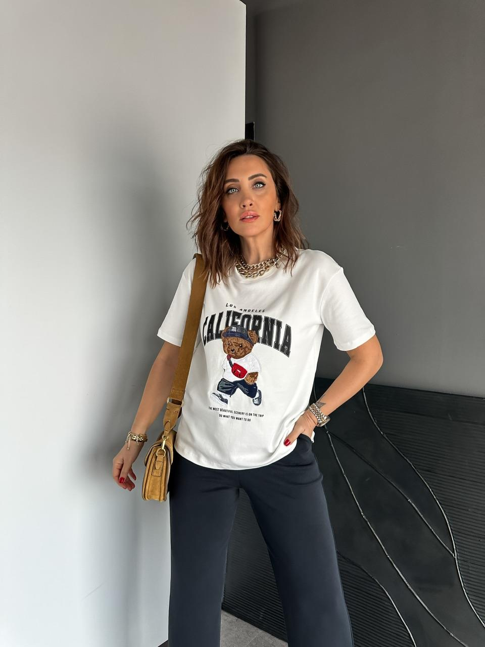 Beyaz California Ayıcıklı Tshirt