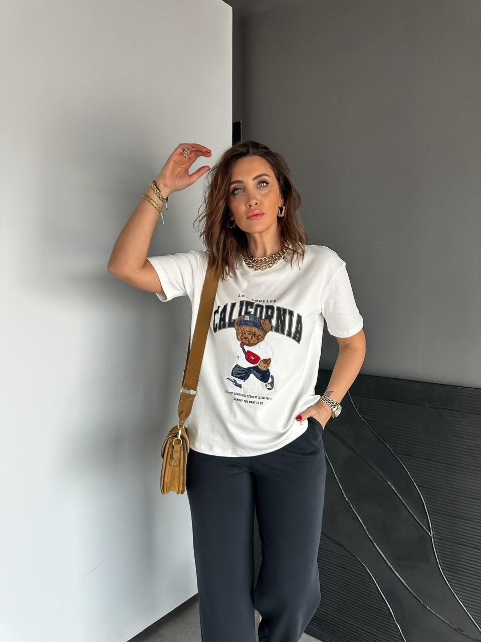 Beyaz California Ayıcıklı Tshirt