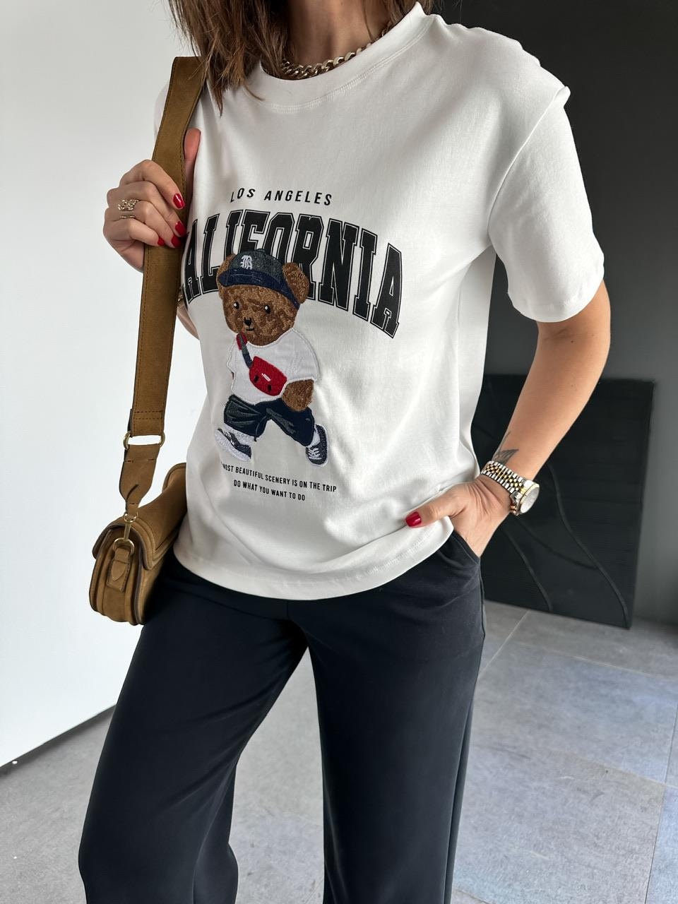 Beyaz California Ayıcıklı Tshirt