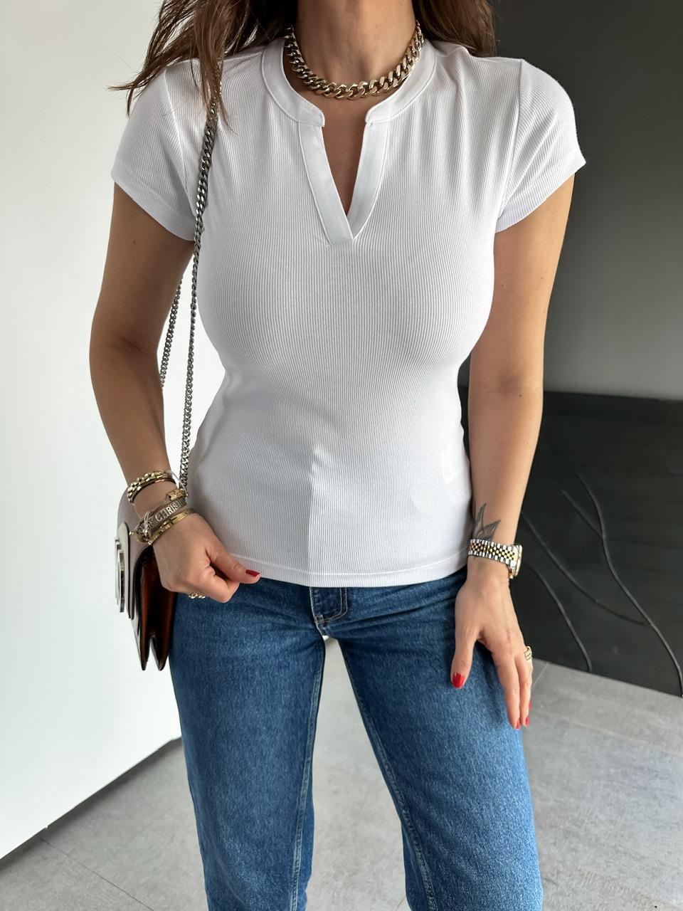 Beyaz Damla Yaka Cotton Tshirt