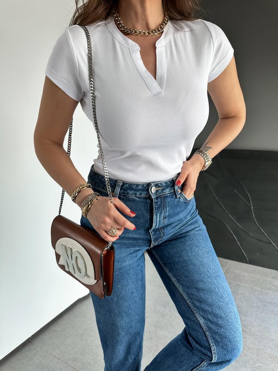 Beyaz Damla Yaka Cotton Tshirt
