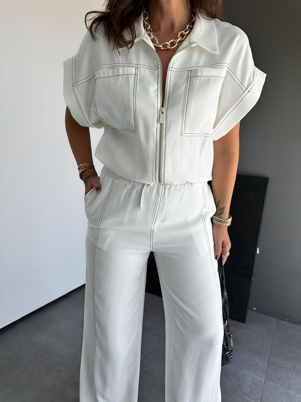 Beyaz Dikişli Premium Casual Takım