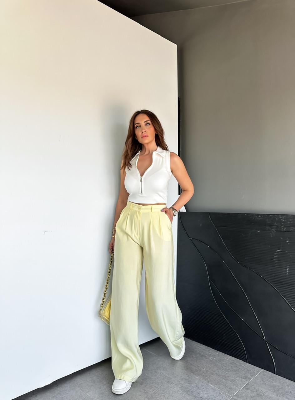 Beyaz Fermuarlı Polo Yaka Body