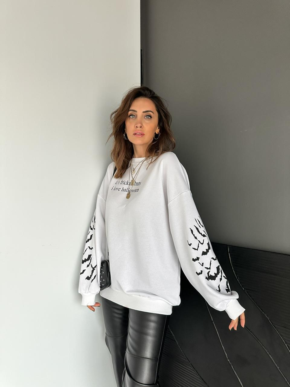 Beyaz Halloween Sweatshirt