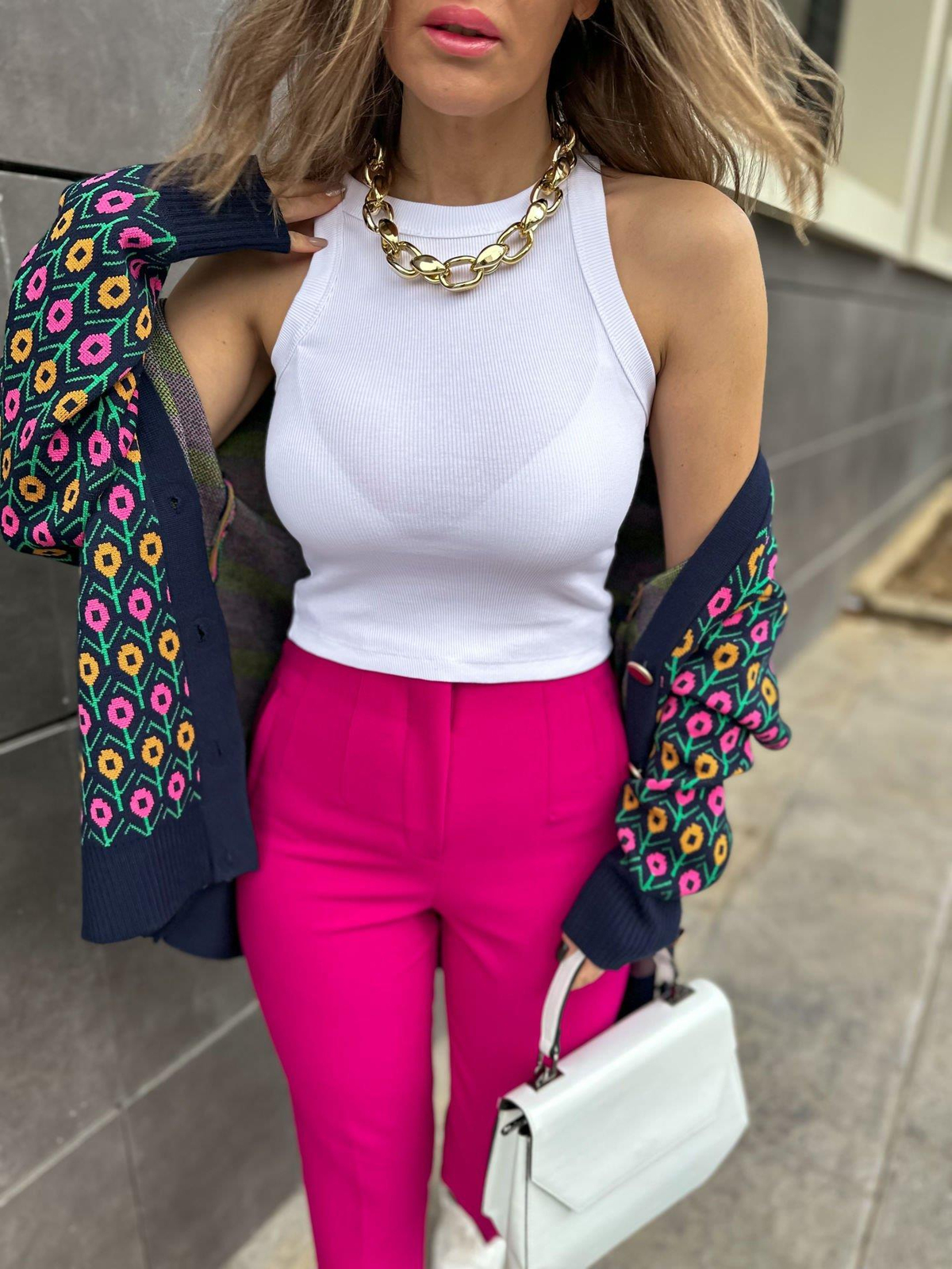Beyaz Halter Yaka Basic Crop