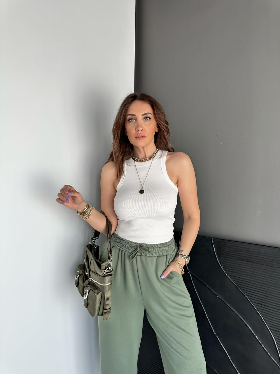 Beyaz Halter Yaka Fitilli Likralı Crop