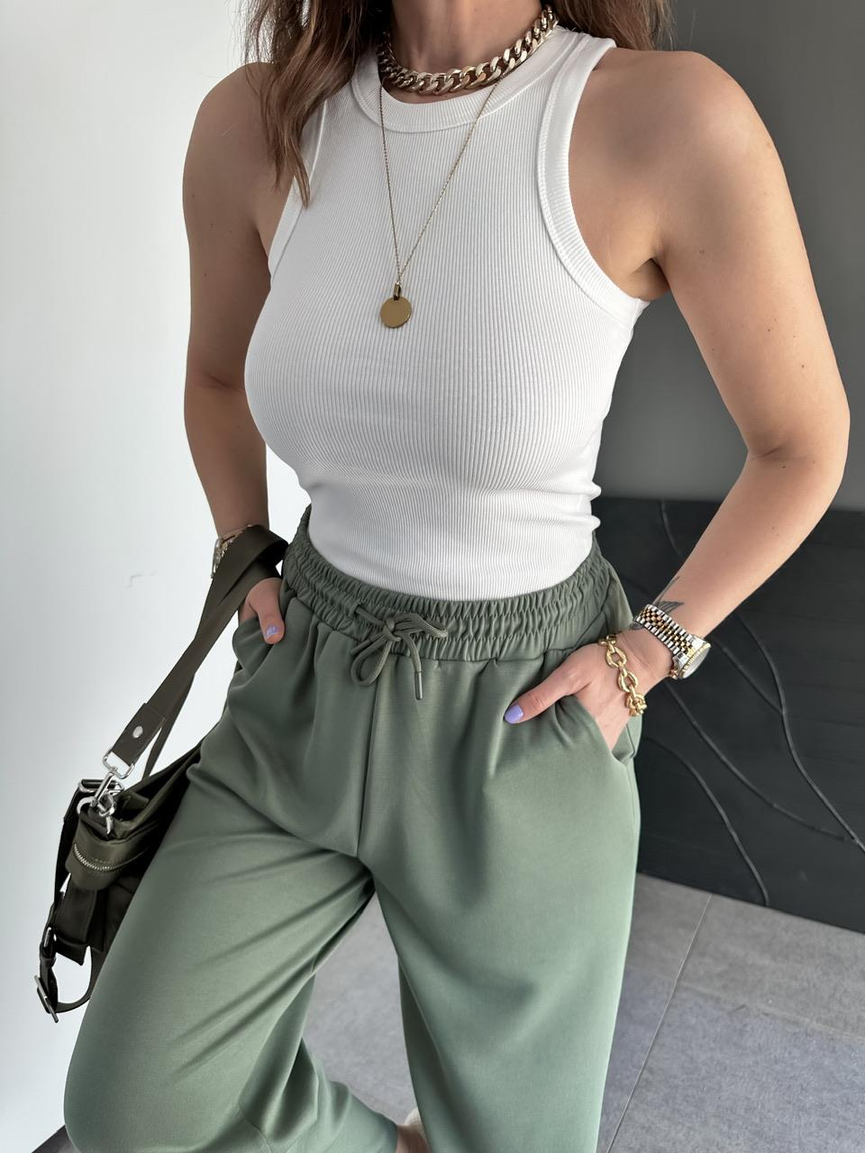 Beyaz Halter Yaka Fitilli Likralı Crop