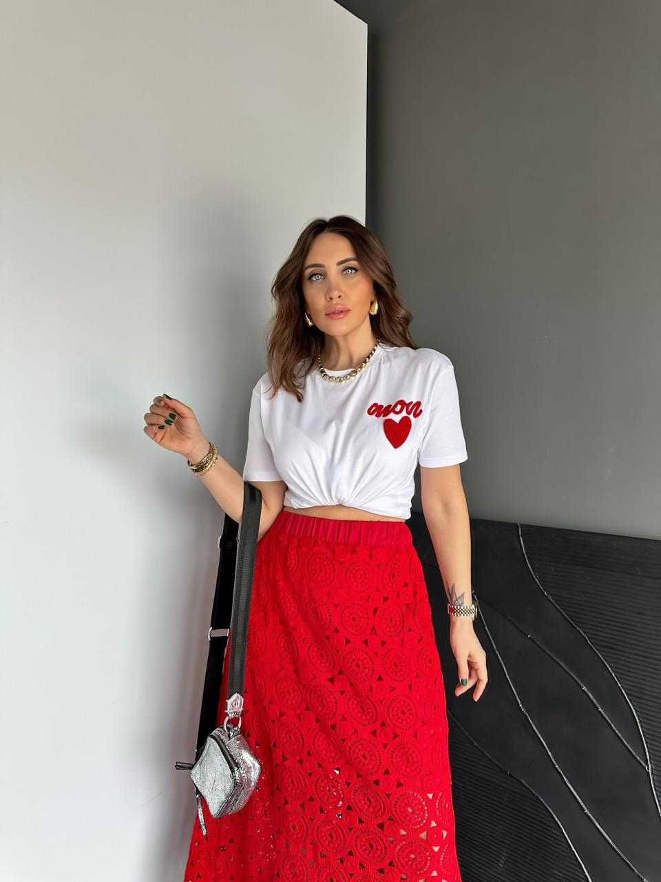 Beyaz Kalpli Amour Tshirt